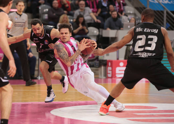 教练组发现 教练组发现